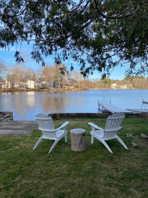 Lake Attitash Waterfront W/ Private Dock Amesbury Exterior photo